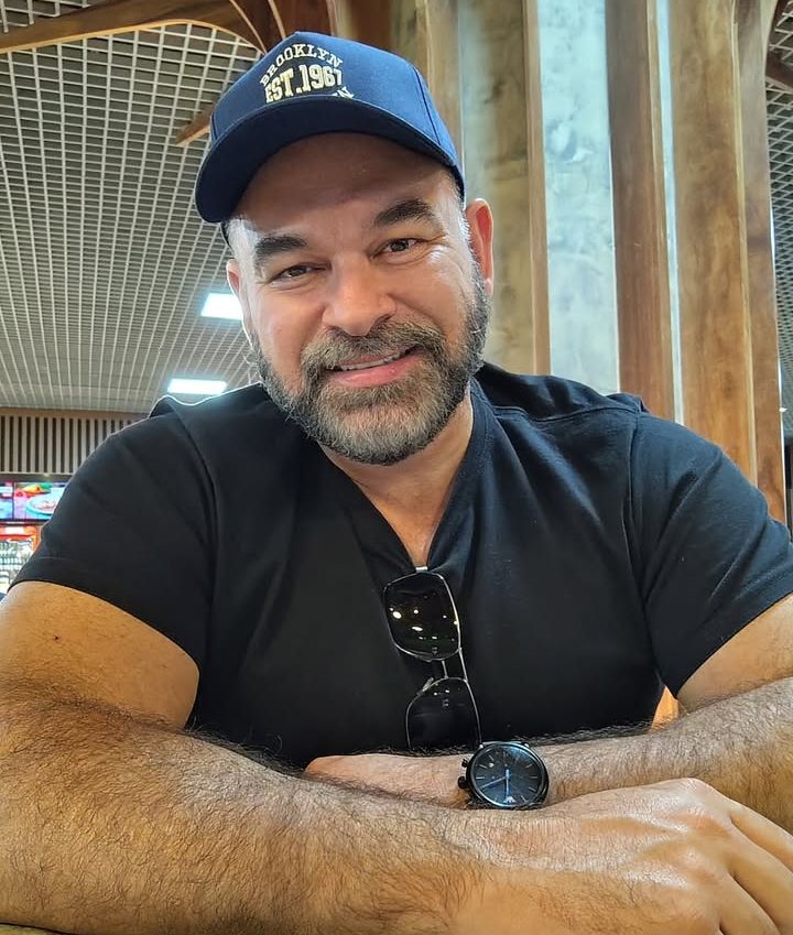 Andrés ⭐⭐⭐⭐⭐